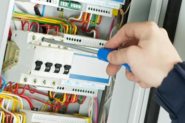 Local Electrical Services Vancouver Fast Response & Skilled Technicians