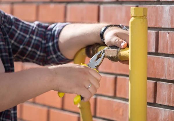 Simple Essential Tips for Repairing Your Hot Water System Like an Expert